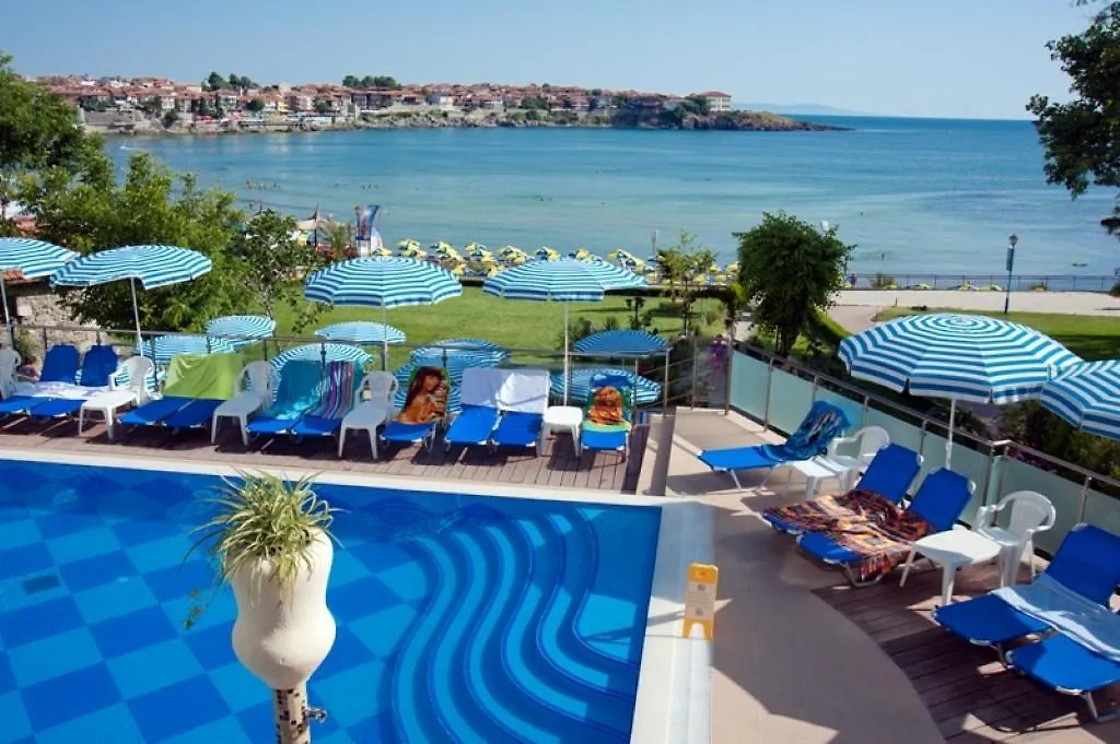 Hotel Villa List Созополь 4*,